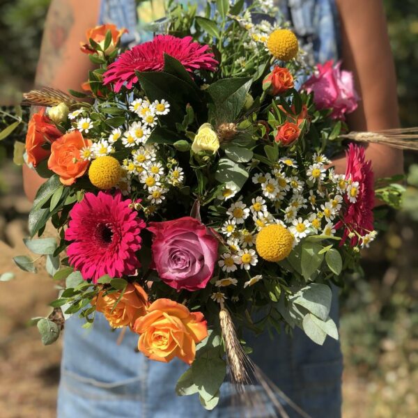 Comprar Ramo De Gerberas, Rosas, Craspidias Y Claveles
